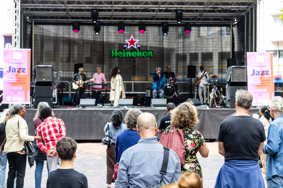 Dennis Burke's Soul Kitchen Performance