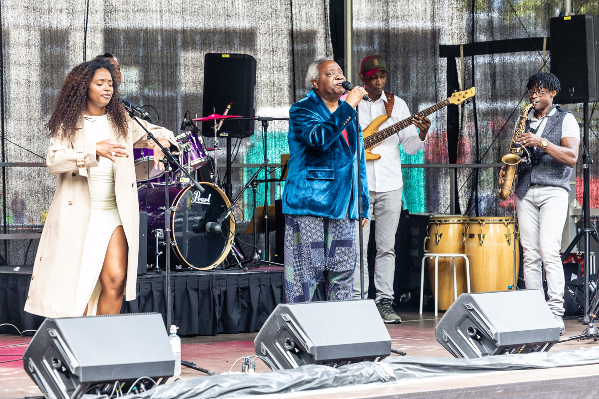 Dennis Burke's Soul Kitchen Performance